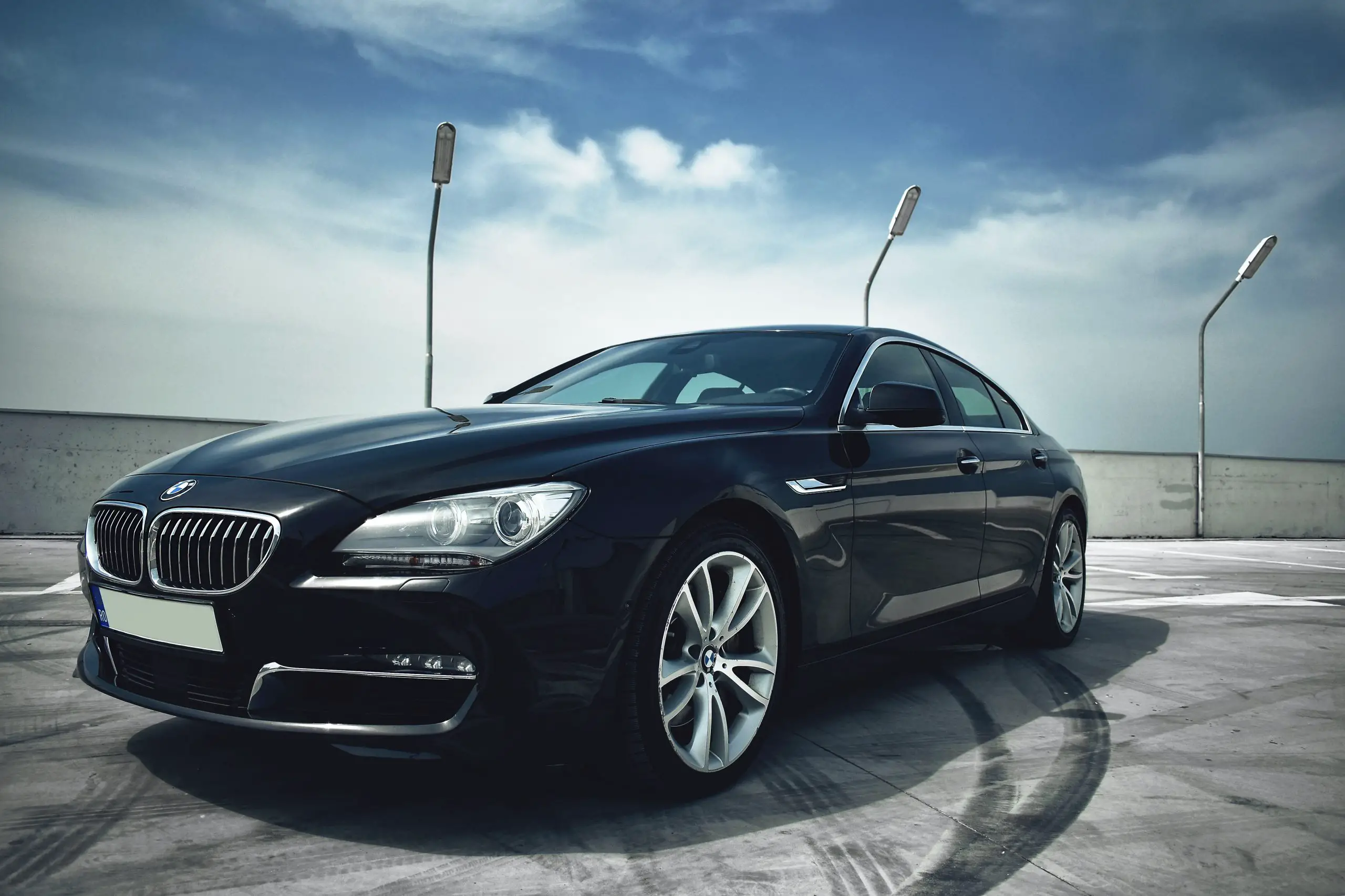 bmw 6 series on the track