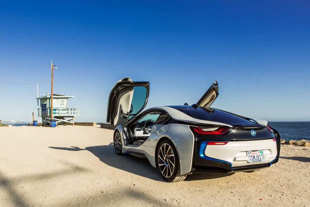 bmw i8 at the beach